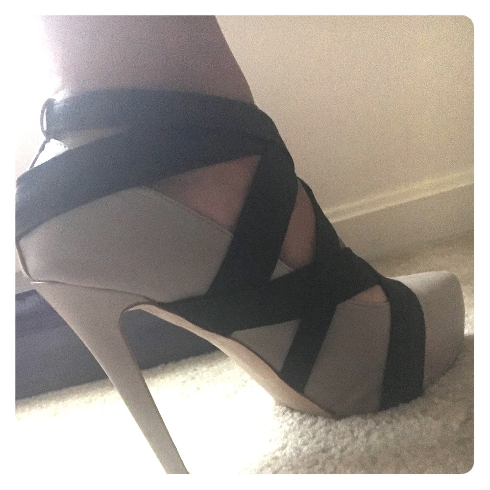 Colin Stuart high heel pumps